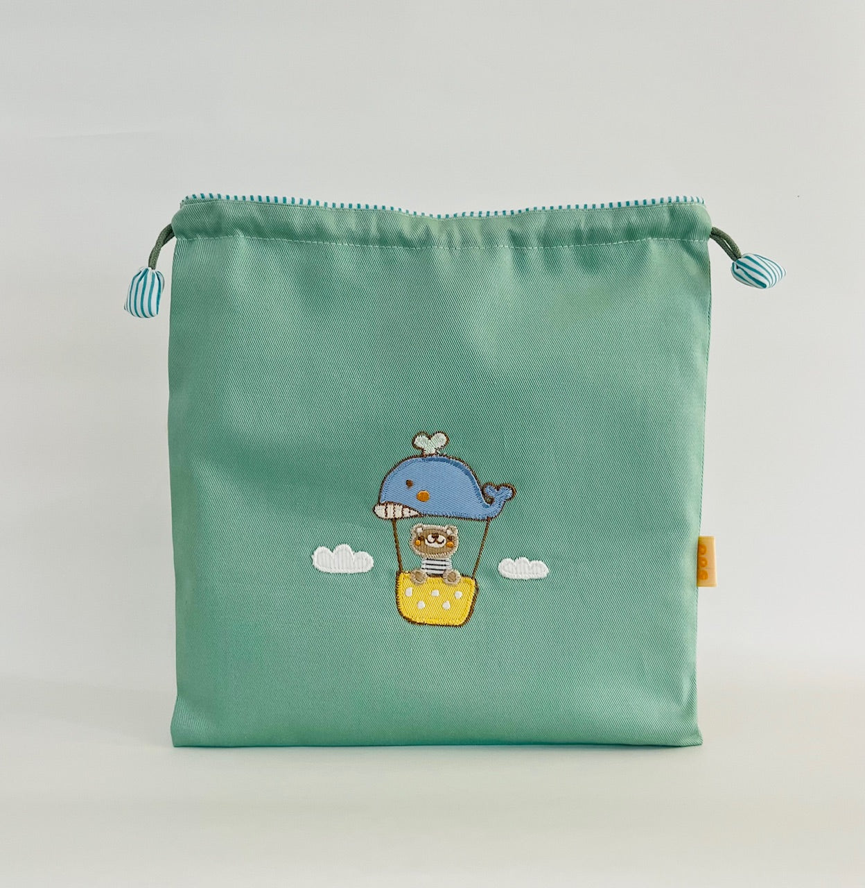 旅する刺繍柄！！限定・便利巾着