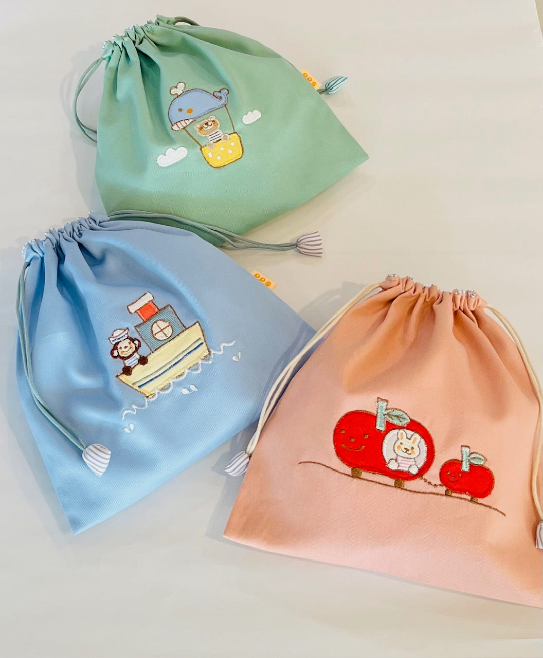 旅する刺繍柄！！限定・便利巾着